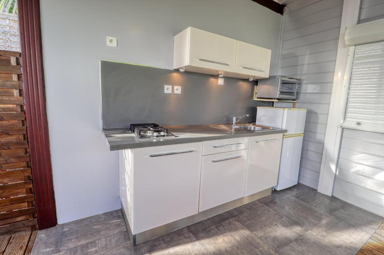 Bungalow Proche Plage Сен-Лу Екстериор снимка